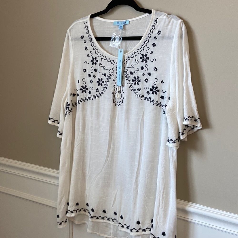 She + Sky Plus Size Blouse
